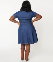 Load image into Gallery viewer, Plus: Sweet Jean Dress
