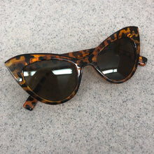 Load image into Gallery viewer, Wildcat Shades
