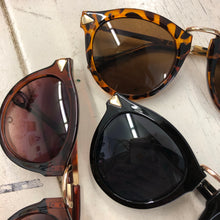 Load image into Gallery viewer, The Everyday Sunnies
