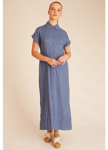 Classic Shirt Dress in Nuage