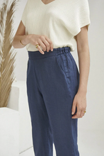 Load image into Gallery viewer, First Mate Linen Trouser
