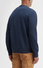 Load image into Gallery viewer, Levi&#39;s Classic Men&#39;s Sweatshirt
