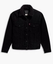 Load image into Gallery viewer, Levi&#39;s Sherpa Denim Jacket (Black)
