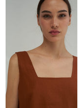 Load image into Gallery viewer, Red Rock Linen Top
