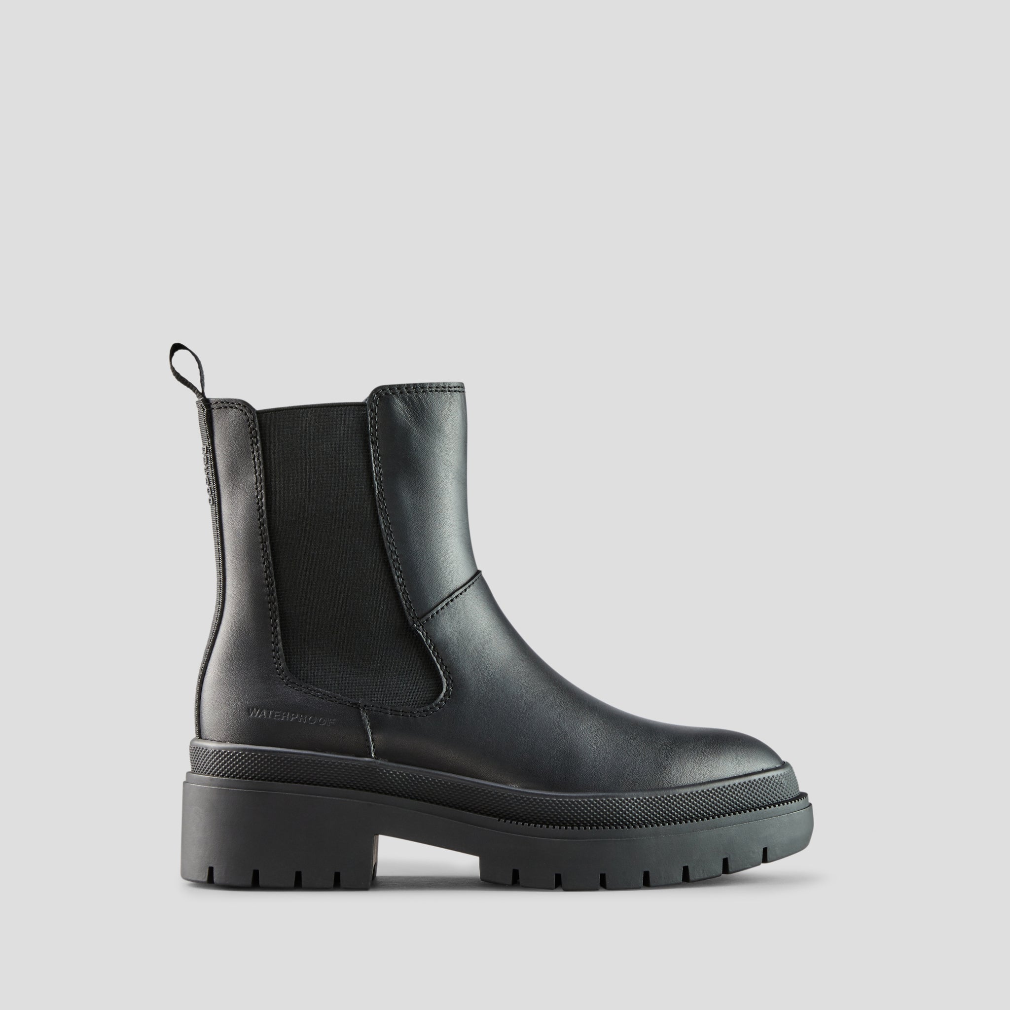 Cougar grill wedge clearance chelsea boot
