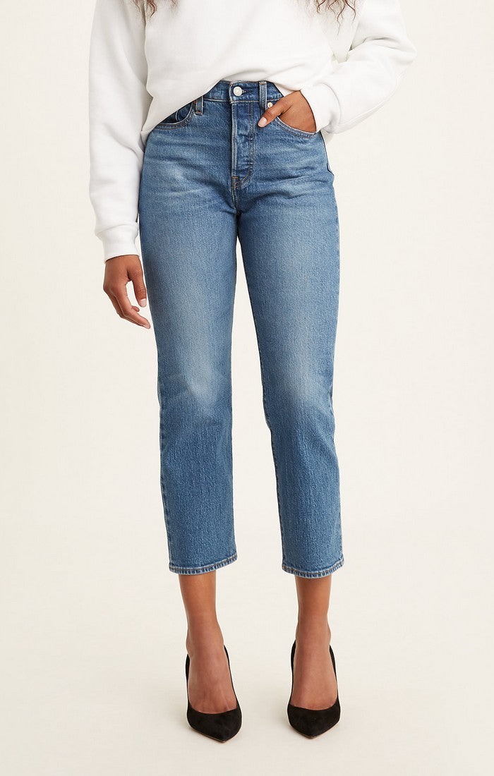 SALE: Wedgie Straight